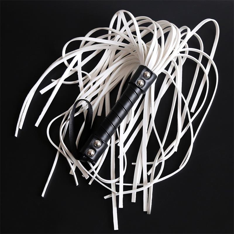 Flogger Con Doble Remache 44 Cm