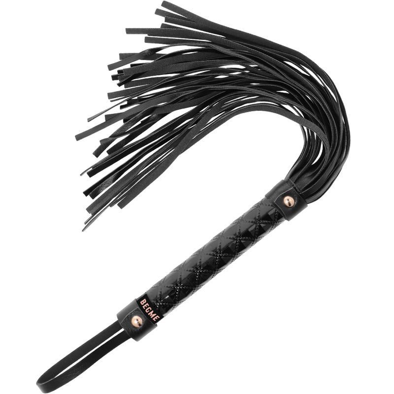 Begme - Black Edition Látigo Cuero Vegano