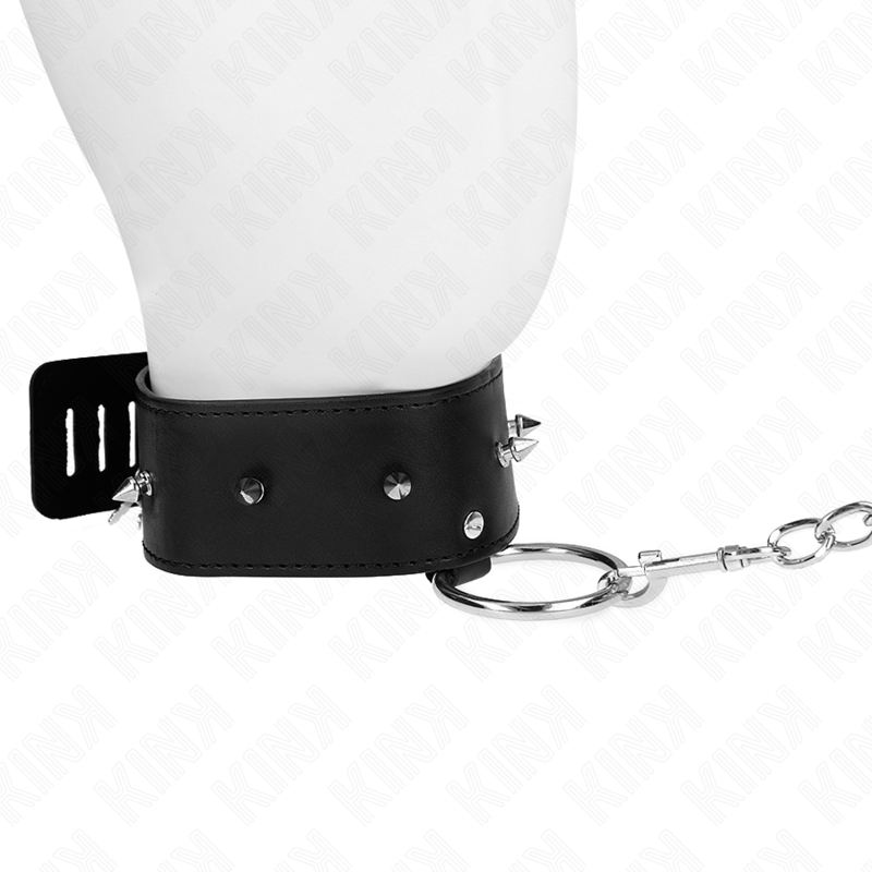 Kink - Collar Con Correa 65 Cm Con Tachuelas Plateadas Modelo 2 Ajustable 36-43 Cm X 5 Cm