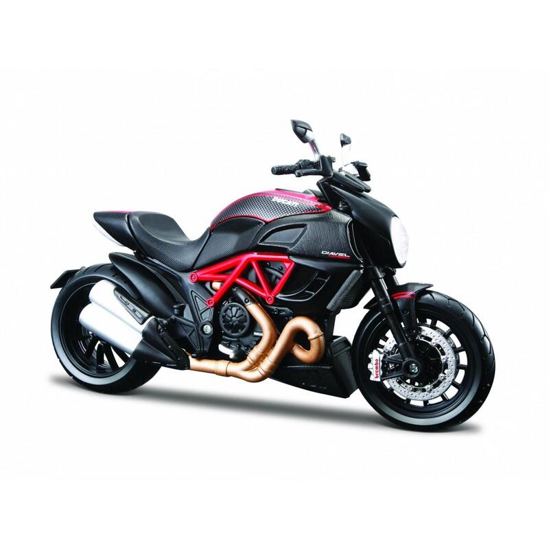 Maisto Motorcycle Ducati Diavel Carbon 1/12