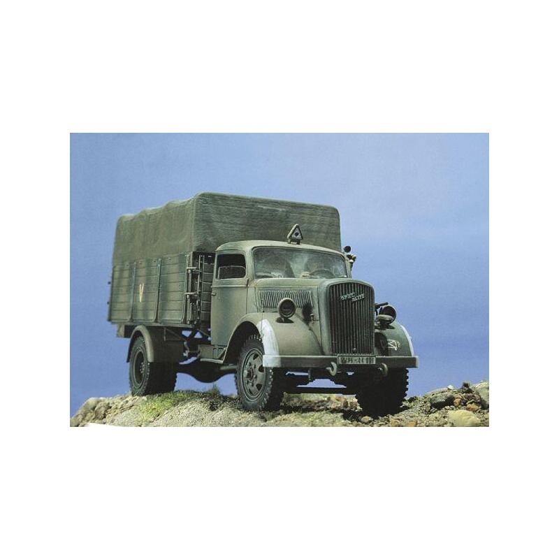 Model Plastikowy Opel Blitz