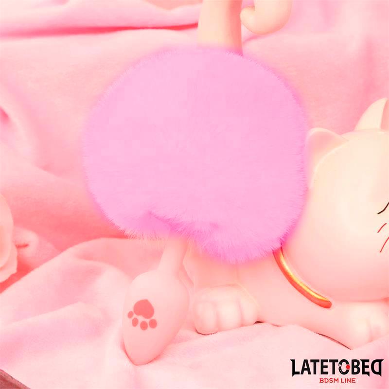 Plug De Silcona Con Pompón Rosa