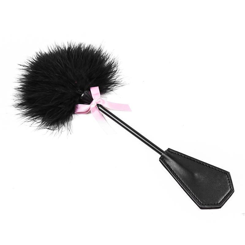 Plumas Estimuladoras Y Pala 2 En 1 Negro