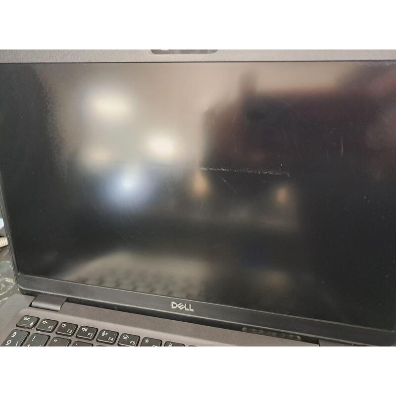 Portátil Reacondicionado Dell Latitude 5300 I5-8365u 16gb 512gb Ssd 14" Fhd Win11pro Marcas De Uso  Teclado Español 1 Año De Garantia