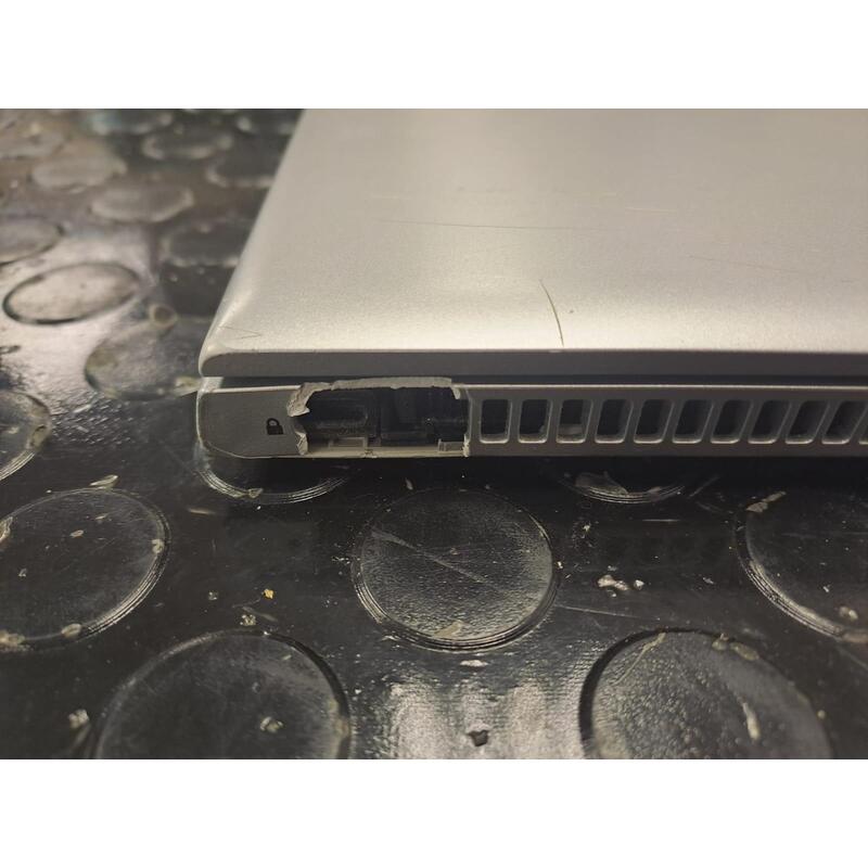 Portatil Reacondicionado Hp Probook 645 G4 Ryzen 3 Pro 2300u W/ Radeon Vega Mobile Gfx 8gb 256gb Ssd 14" Win11pro Instalado Teclado Español Taras Estéticas 1 Año De Garantia