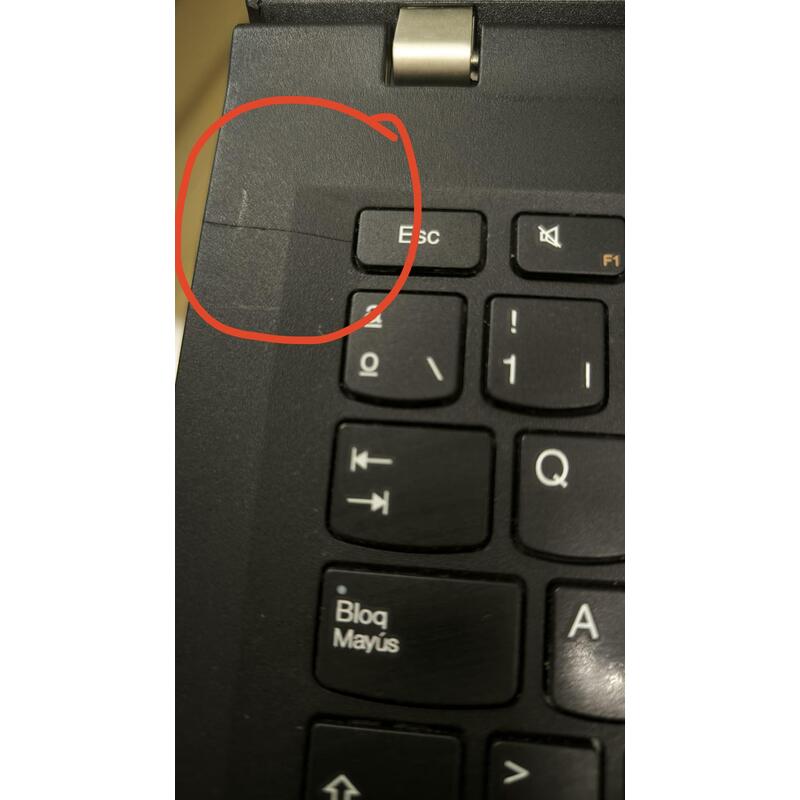 Portatil Reacondicionado Lenovo E31-70 13.2" I5-5200u 8gb 256gb Ssd W10p Instalado Teclado Español Pequeña Rotura 1 Año De Garantia