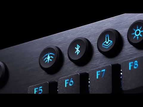 EAN 5099206121348 - Logitech G 920-012688 teclado Juego RF Wireless + Bluetooth QWERTY Nórdico Blanco