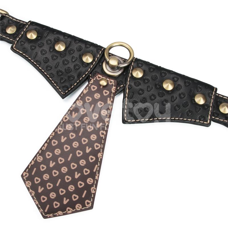 Rebellion Reign Collar Con Cadena