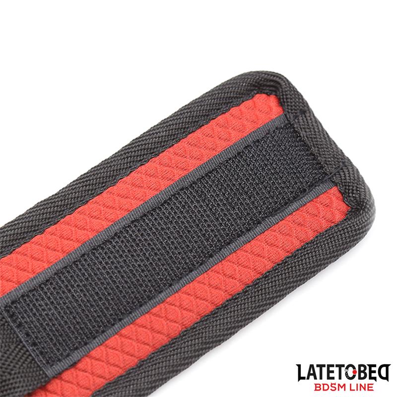 Restricciones Para La Cama Con Antifaz Esposas Ajustables Y Desmontables