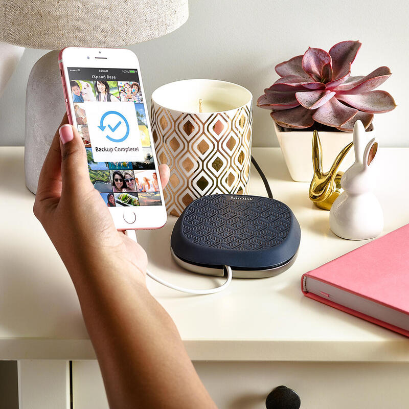 Sandisk Ixpand Base Unidad Flash Usb Con Cargador Integrado 64 Gb Usb 2.0 / Lightning