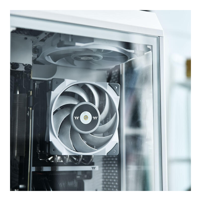 Ventilador Thermaltake Toughfan 14 White 140x140x25 Cl-F118-Pl14wt-A