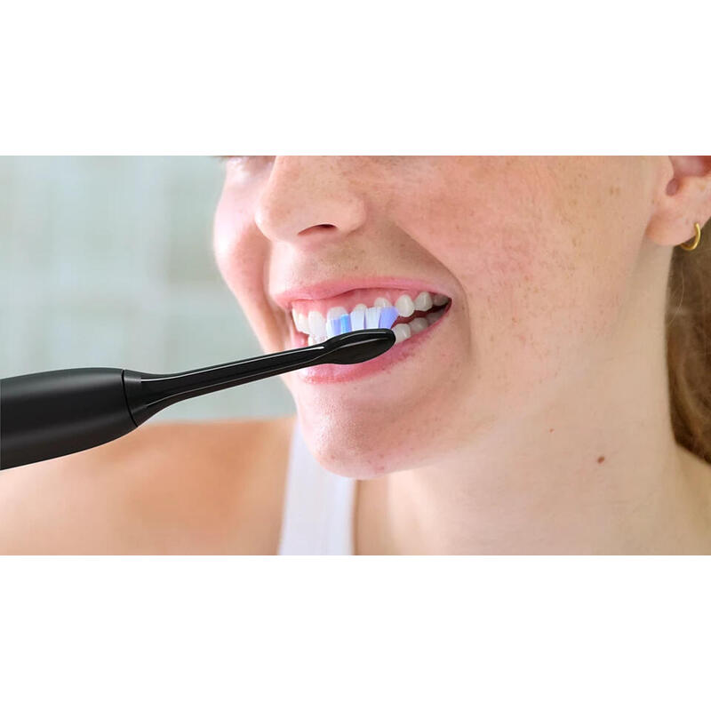 Zestaw 2 Koncówek Sensitive Standard Hx6052/88 Czarny